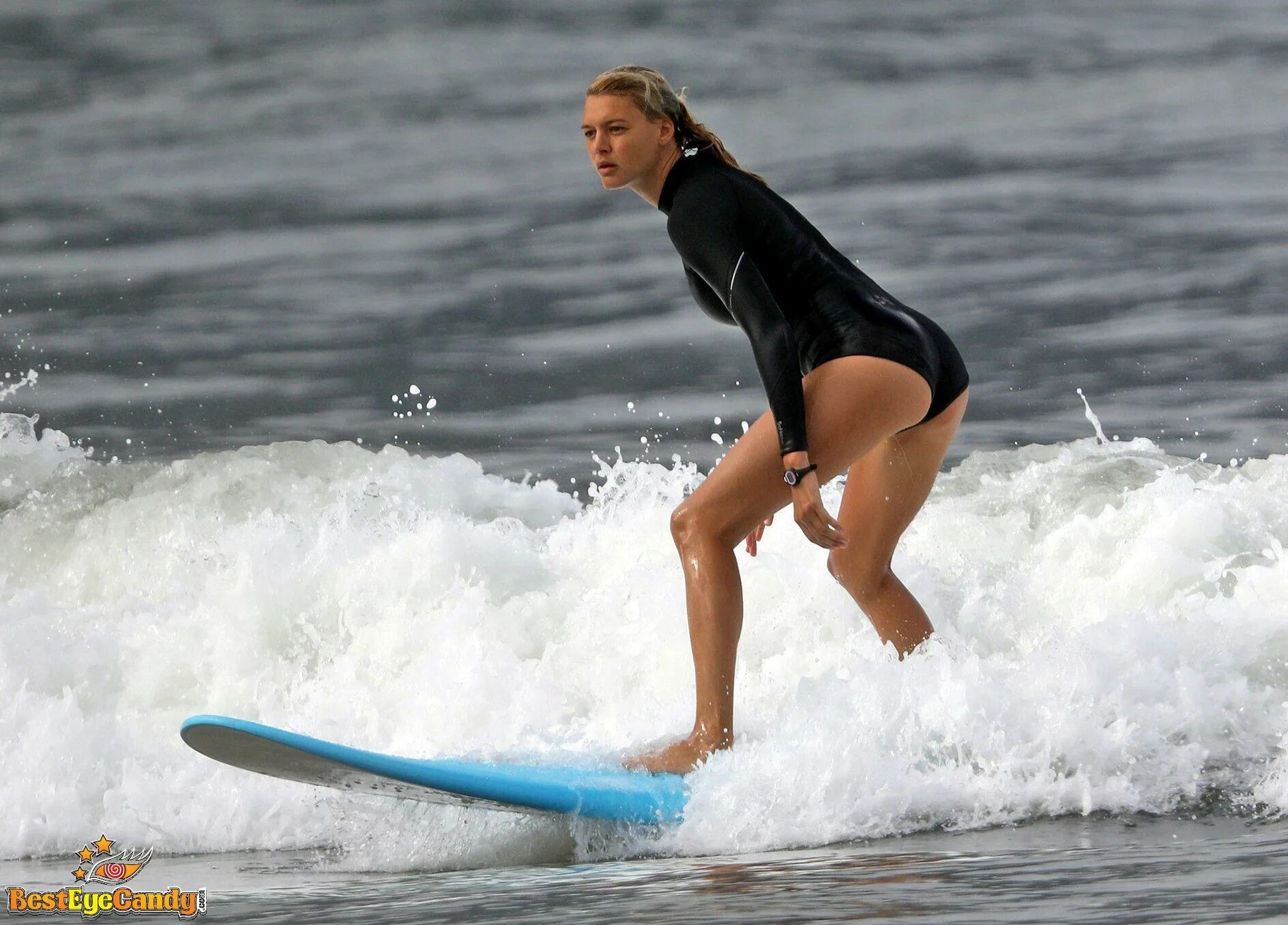 Kelly Rohrbach underwear in Sucre